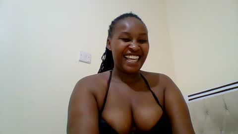 Snapshot of smartqueen1 chatting on July 30, 11:59 pm Katerina online show from July 30, 11:59 pm