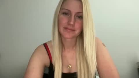 smexxii93 online show from April 16, 3:57 pm