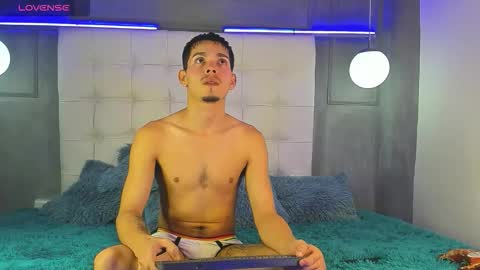 KAI online show from December 4, 3:27 am