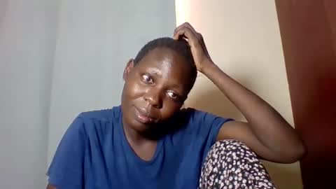 Snapshot of smilecuty chatting on February 18, 4:37 am Nancy Akinyi Otieno online show from February 18, 4:37 am