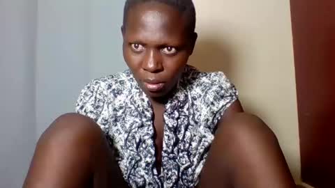 Snapshot of smilecuty chatting on February 19, 4:12 am Nancy Akinyi Otieno online show from February 19, 4:12 am