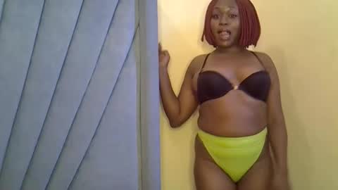 Snapshot of smiley_berry chatting on September 16, 2:07 pm smiley_berry online show from September 16, 2:07 pm