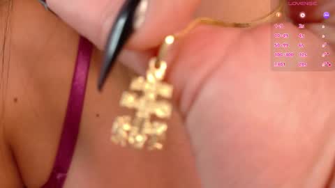      online show from March 5, 9:11 pm