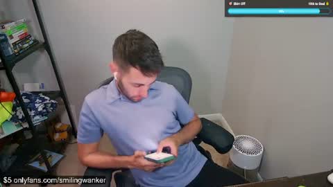 Snapshot of smilingwanker chatting on June 20, 1:30 am smilingwanker online show from June 20, 1:30 am