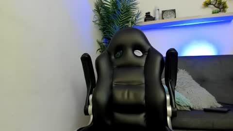 SMIT  online show from February 13, 11:50 am