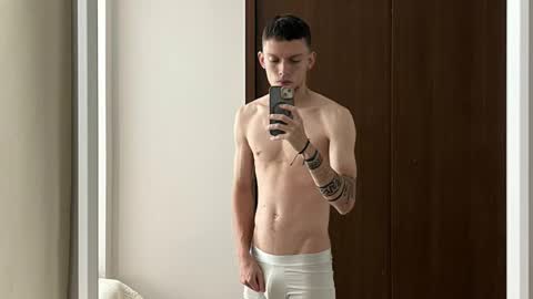 SMIT  online show from November 18, 9:08 pm