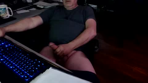 smly online show from February 28, 1:01 pm