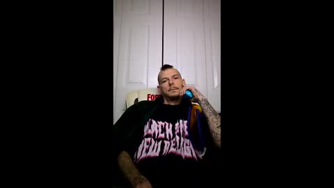 smokebandit420 online show from December 17, 1:55 am