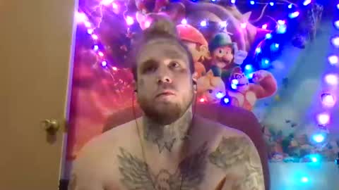 Snapshot of smokebluntafterblunt chatting on January 6, 5:52 am smoke online show from January 6, 5:52 am