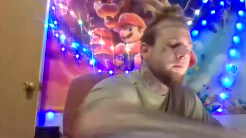 Snapshot of smokebluntafterblunt chatting on January 13, 1:34 am smoke online show from January 13, 1:34 am