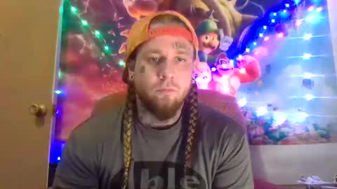 Snapshot of smokebluntafterblunt chatting on February 9, 2:38 am smoke online show from February 9, 2:38 am