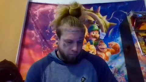 Snapshot of smokebluntafterblunt chatting on December 15, 3:27 pm smoke online show from December 15, 3:27 pm