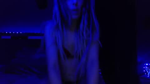 love bug online show from February 1, 7:18 am