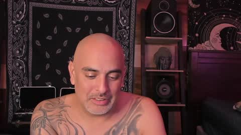 Smokey915 online show from January 11, 5:41 am