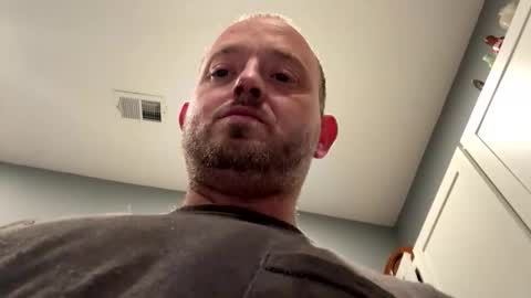 smokeymt420 online show from May 12, 8:11 am