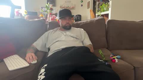 Snapshot of smoothtactix chatting on February 18, 10:50 pm SmoothTactix online show from February 18, 10:50 pm