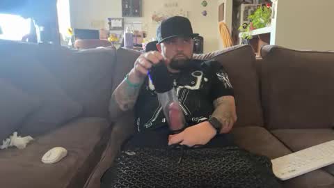 Snapshot of smoothtactix chatting on March 18, 10:13 pm SmoothTactix online show from March 18, 10:13 pm