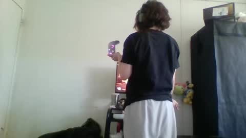 Snapshot of smoothvodka chatting on November 1, 3:58 pm Bambi--Vodka online show from November 1, 3:58 pm