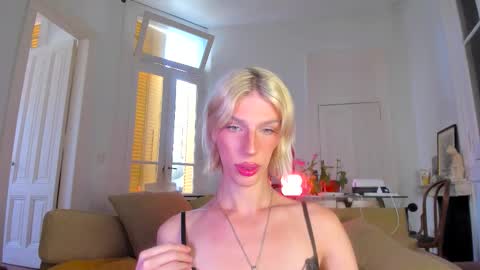   online show from January 17, 2:44 pm