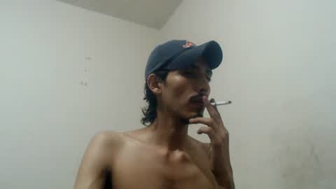 Snapshot of snackontime19 chatting on June 25, 5:34 am snackontime19 online show from June 25, 5:34 am