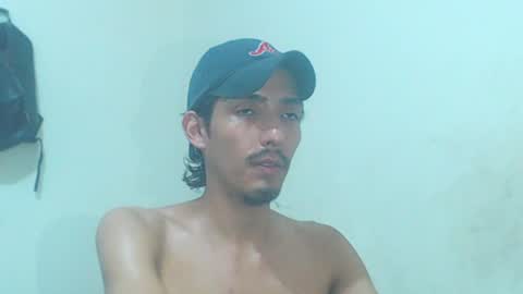 Snapshot of snackontime19 chatting on July 15, 1:11 am snackontime19 online show from July 15, 1:11 am