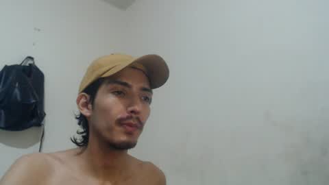 Snapshot of snackontime19 chatting on July 28, 6:42 am snackontime19 online show from July 28, 6:42 am