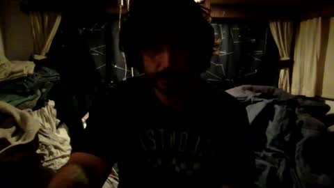 Snapshot of snafylnoel chatting on February 21, 10:07 am snafylnoel online show from February 21, 10:07 am