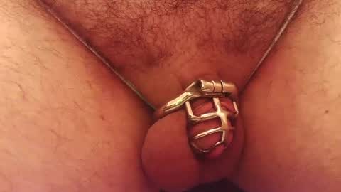 Snapshot of snakepit31 chatting on October 5, 5:44 pm Sissy Boy online show from October 5, 5:44 pm