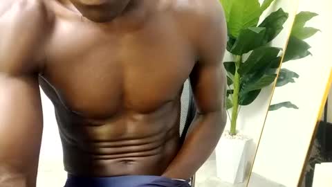 papi online show from January 7, 8:00 pm