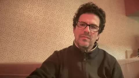 Snapshot of snfrisco76 chatting on March 26, 7:25 am snfrisco76 online show from March 26, 7:25 am