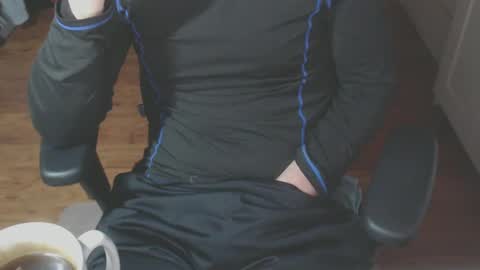 Snapshot of snooze85 chatting on December 26, 7:16 pm Cbt-Slave online show from December 26, 7:16 pm