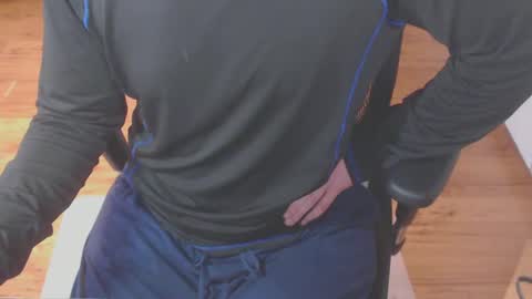 Snapshot of snooze85 chatting on January 25, 8:53 am Cbt-Slave online show from January 25, 8:53 am