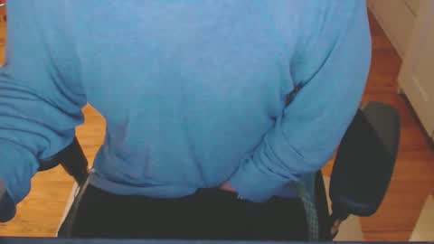 Snapshot of snooze85 chatting on October 19, 5:30 am Cbt-Slave online show from October 19, 5:30 am