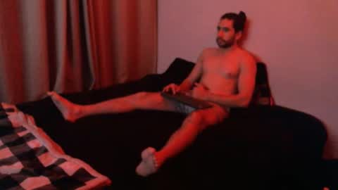 Snapshot of snow92jake chatting on November 30, 10:19 am snow92jake online show from November 30, 10:19 am