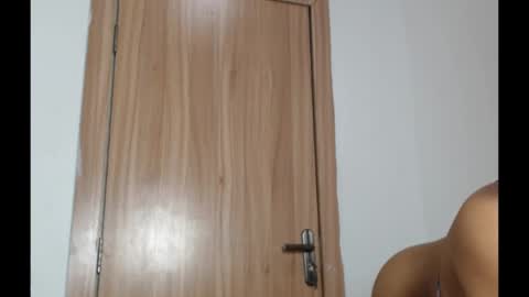 Snapshot of snowdrop5 chatting on January 26, 11:18 pm snowdrop5 online show from January 26, 11:18 pm