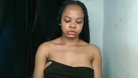 Snapshot of snowdrop5 chatting on February 8, 12:17 pm snowdrop5 online show from February 8, 12:17 pm