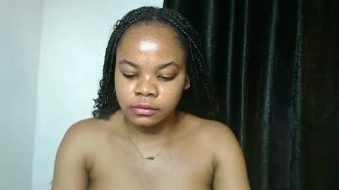 Snapshot of snowdrop5 chatting on February 23, 11:58 pm snowdrop5 online show from February 23, 11:58 pm