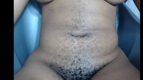 Snapshot of snowdrop5 chatting on October 14, 11:27 pm snowdrop5 online show from October 14, 11:27 pm