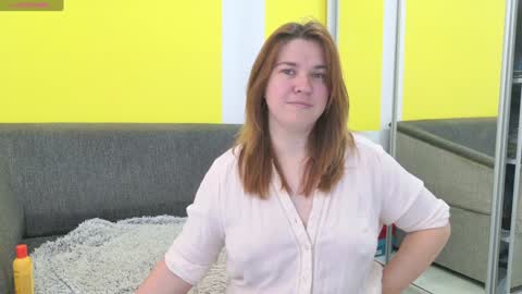 snowflakec online show from December 1, 8:42 pm