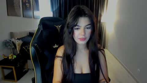 snowingwinter online show from September 9, 7:46 pm