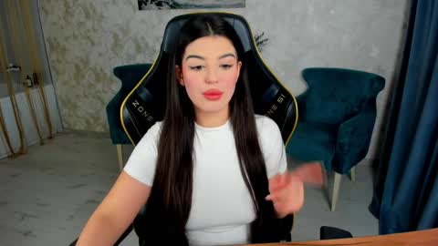 snowingwinter online show from April 29, 11:36 am