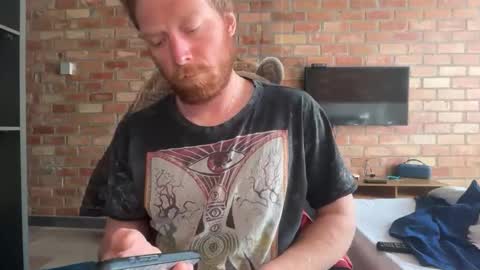 Snapshot of snowtrooper888 chatting on February 10, 5:11 am snowtrooper888 online show from February 10, 5:11 am