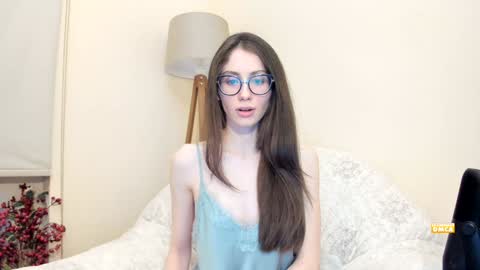 Snapshot of snowww_white chatting on January 25, 3:09 am Ann online show from January 25, 3:09 am