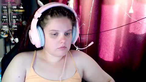 so cute777 online show from September 18, 6:37 am