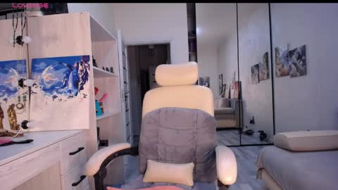 Snapshot of so_sexy_monna chatting on May 31, 6:09 pm Monna online show from May 31, 6:09 pm