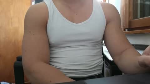 Snapshot of so_thick chatting on December 11, 12:34 pm luca -   online show from December 11, 12:34 pm