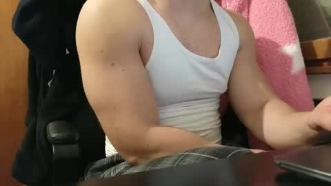 Snapshot of so_thick chatting on February 17, 8:58 pm luca -   online show from February 17, 8:58 pm
