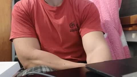 Snapshot of so_thick chatting on March 1, 8:34 am luca -   online show from March 1, 8:34 am