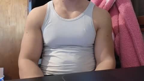 Snapshot of so_thick chatting on March 6, 4:28 pm luca -   online show from March 6, 4:28 pm