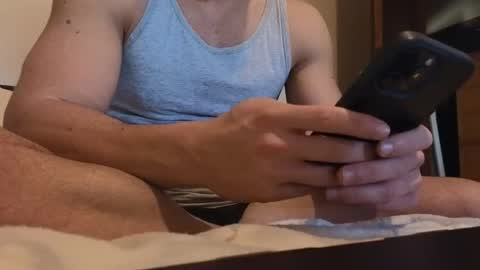 Snapshot of so_thick chatting on October 24, 3:19 pm luca -   online show from October 24, 3:19 pm